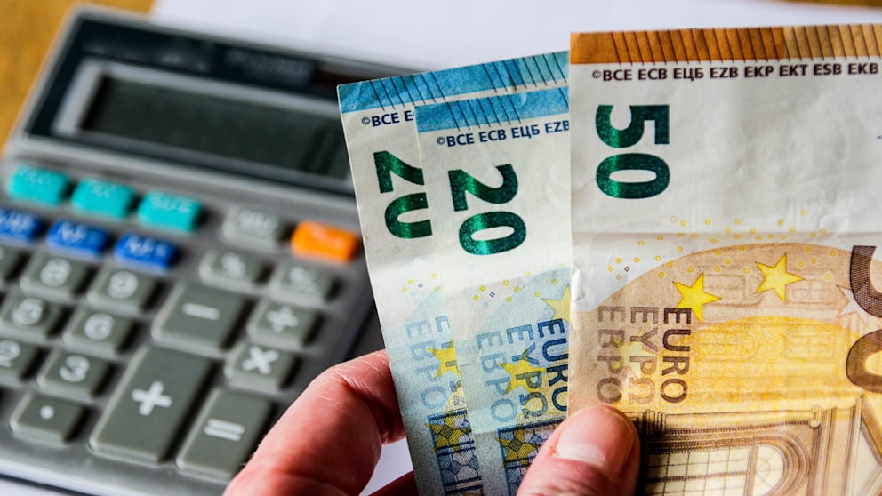 Wer sein Geld clever anlegt, sichert sich Zinsen bei Tages- und Festgeld