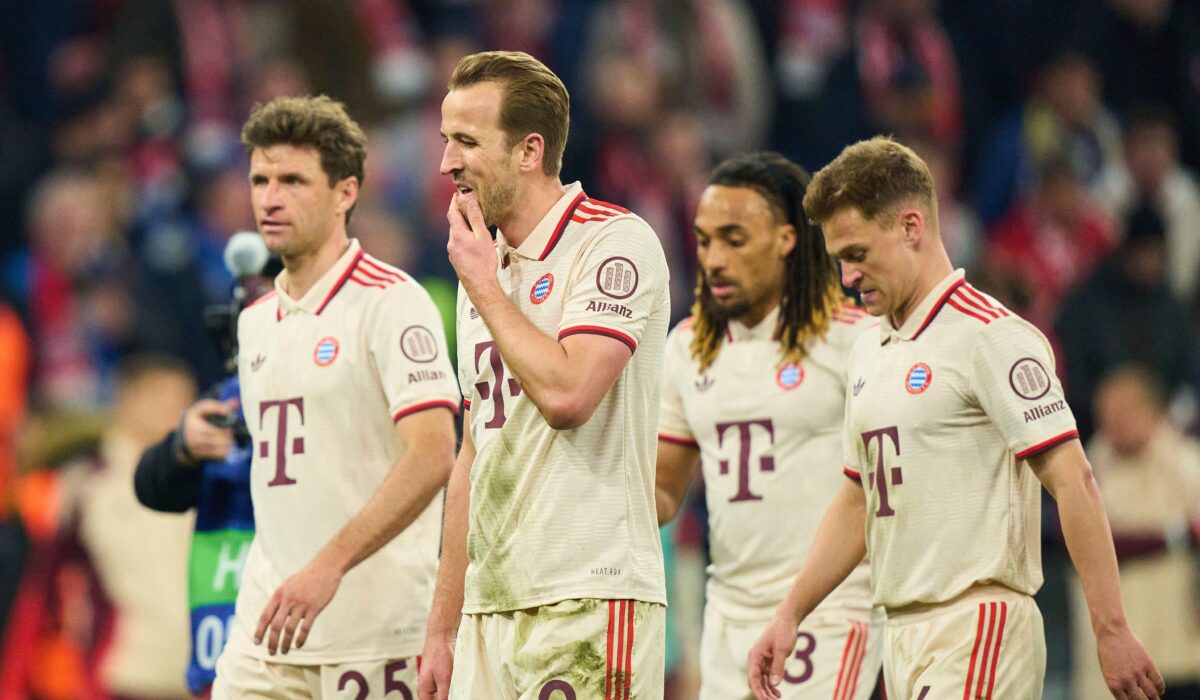 Thomas MUELLER, MULLER, FCB 25 Harry Kane, FCB 9 Sacha Boey, FCB 23 Joshua KIMMICH, FCB 6 sad after the quarterfinal match FC BAYERN MUENCHEN - INTER MAILAND 1-2 of football UEFA Champions League in season 2024/2025 in Munich, Apr 8, 2025 , FCB, , Munchen