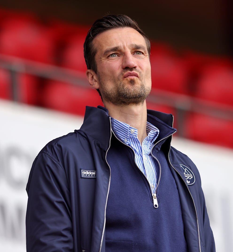 Steht in der Kritik! Schalke-Boss Matthias Tillmann (41)