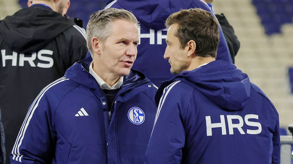 Haben chronische Geldprobleme! Aufsichtsratschef Hefer (l.) und Boss Tillmann kämpfen um jeden Euro für Schalke