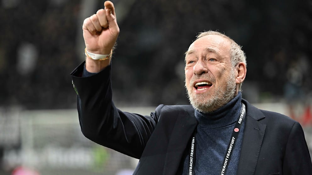 Eintrachts Ehrenpräsident Peter Fischer (68) kämpft gegen Rechtsradikalismus