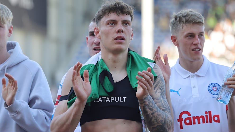Kiels Senkrechtstarter Nicolai Remberg (M.) schaffte in nur zwei Jahren den Sprung von der Regionalliga bis in die Bundesliga