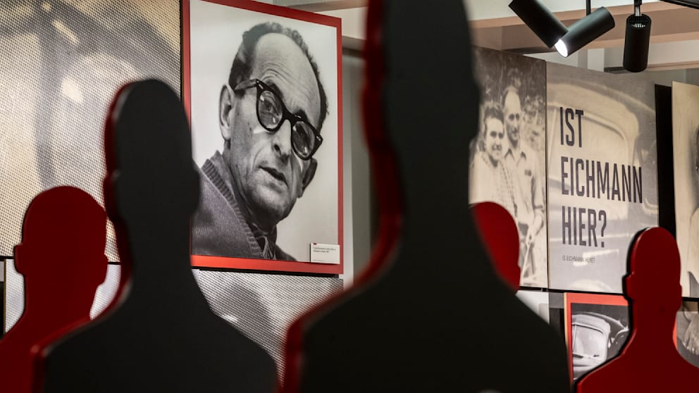 Holocaust-Organisator Adolf Eichmann wähnte sich nach seiner Flucht bis Anfang der 60er-Jahre in Argentinien sicher. Er lag falsch, wurde von israelischen Agenten geschnappt, vor Gericht gestellt und hingerichtet