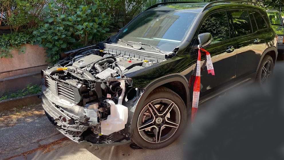 Claus Costa fand seinen Mercedes am Dienstagmorgen völlig ausgeschlachtet vor