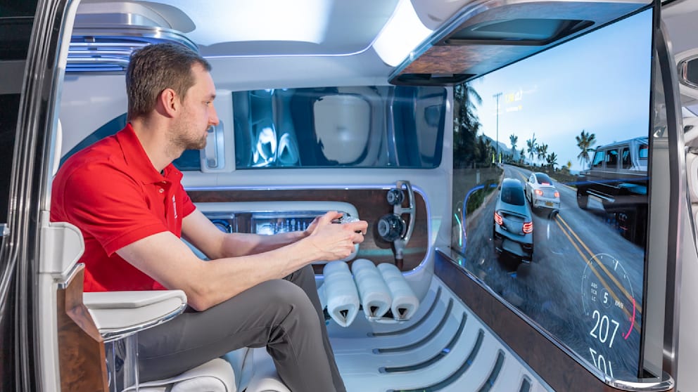 Mit der Studie Vision V gibt Mercedes einen Ausblick auf die nächste V-Klasse und den EQV