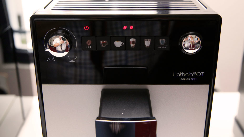 Bestenliste Kaffeevollautomaten bis 500 Euro: Melitta Latticia Knöpfe