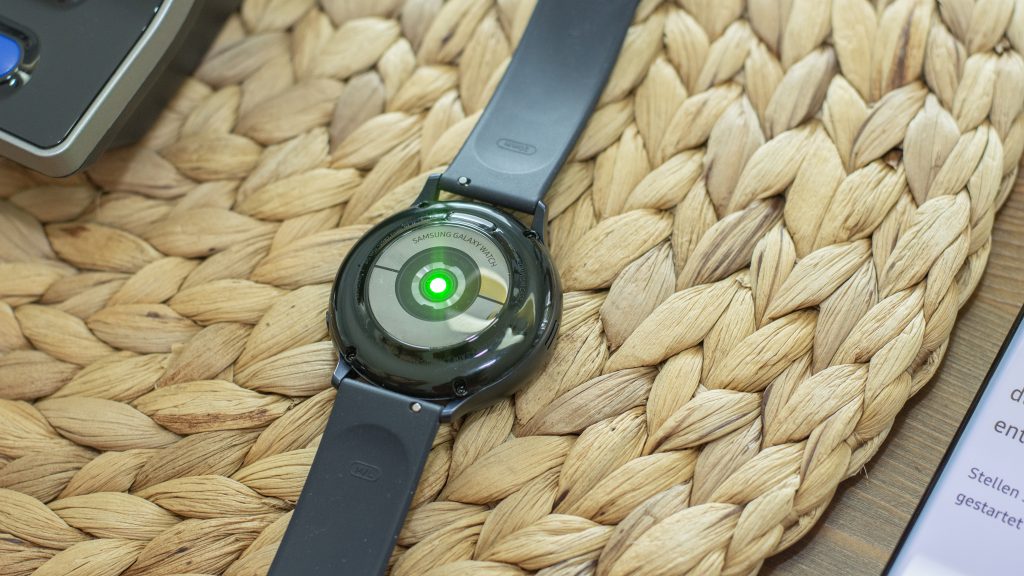 Samsung-Uhren bieten eine Blutdruckfunktion, die mit Lichttechnik arbeitet.