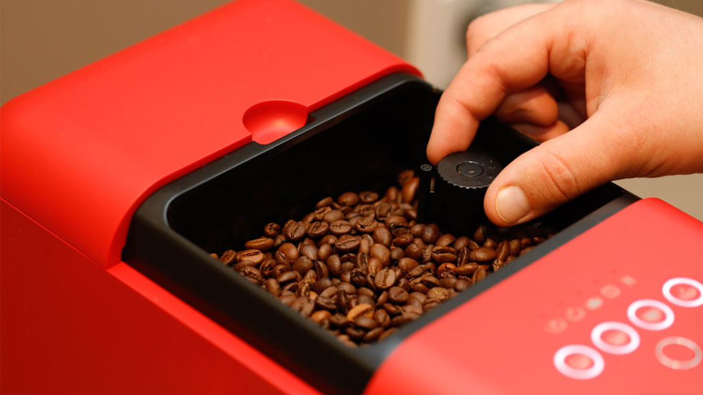 Bestenliste Kaffeevollautomaten bis 500 Euro: Smeg BCC02 Mahlgrad