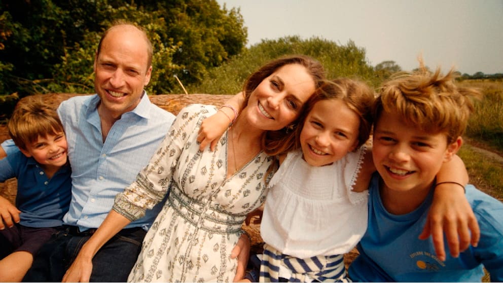Prinz William (42) und Prinzessin Kate mit ihren Kindern Charlotte (10), George (11) und Louis (7,l.)