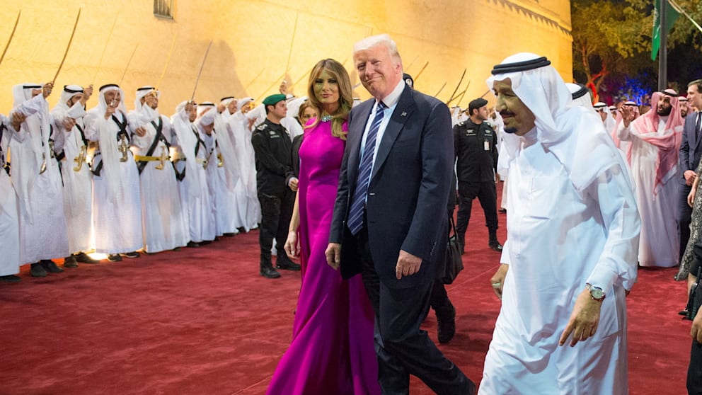 Beim Besuch in Saudi-Arabien im Mai 2017 war Melania noch an Donald Trumps Seite