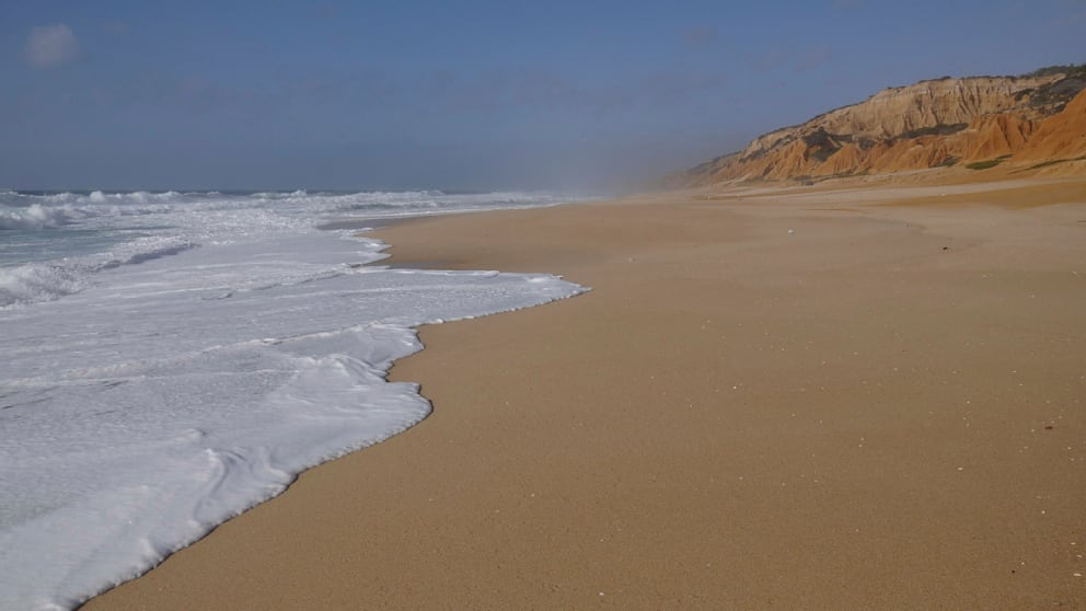 Für Ruhesuchende perfekt! Am Strand von Galé-Fontaínhas muss man keine Angst vor Urlaubermassen haben