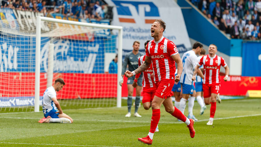 Timmy Thiele (33) und Co. machten einen riesigen Schritt in Richtung Relegationsplatz.