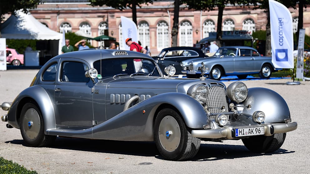 Der Isdera Autobahnkurier 116i ist ein im Jahr 2006 als Einzelstück gebauter 2+2-sitziger Sportwagen