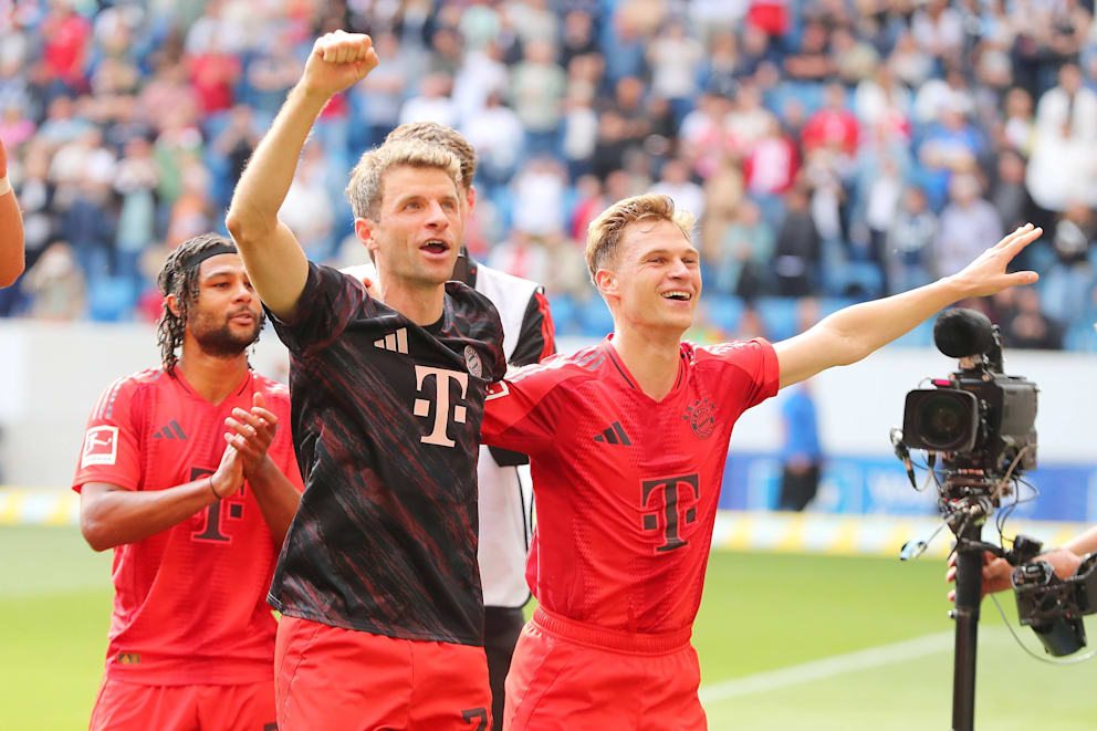 Thomas Müller und Joshua Kimmich nach dem Sieg in Hoffenheim