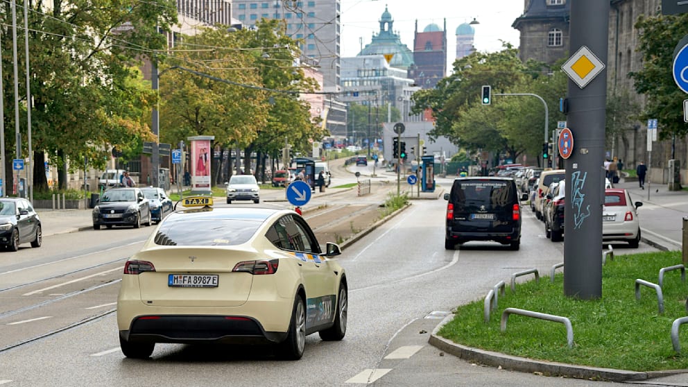Allein in München sind 3200 Taxi-Fahrzeuge zugelassen