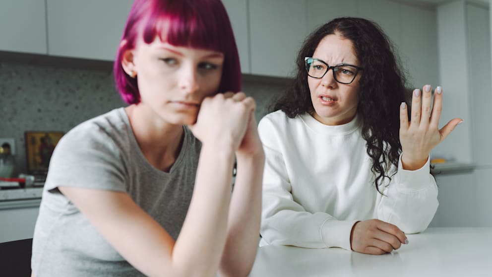Diskussionen zwischen Müttern und ihren Töchtern sind keine Seltenheit