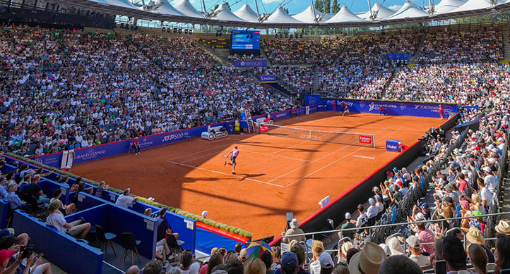 Die Bitpanda Hamburg Open sind ein ATP-500-Sandplatzturnier, das in Hamburg, Deutschland, stattfindet.