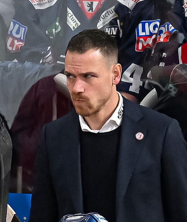 Alexander Barta (42) war seit 2016 bei der Düsseldorfer EG – als Spieler, Co-Trainer und Sportmanager