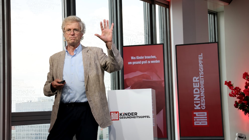 Prof. Wieland Kieß, Emeritus und langjähriger Direktor der Kinderklinik am Universitätsklinikum Leipzig, zählte fünf wichtige Punkte auf, die Kinder brauchen, um gesund groß zu werden
