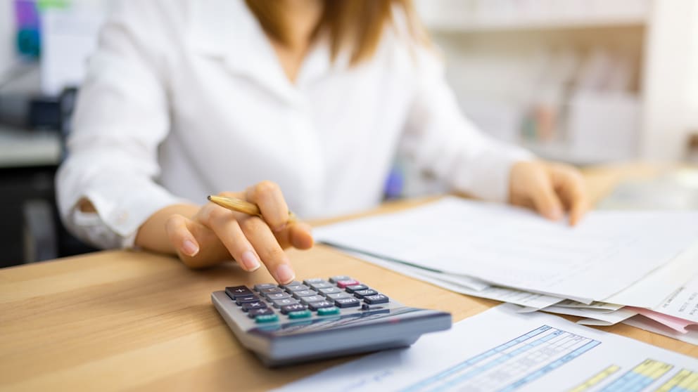 Die Bearbeitung einer Steuererklärung dauert in Bremens Finanzämtern durchschnittlich 68,78 Tage
