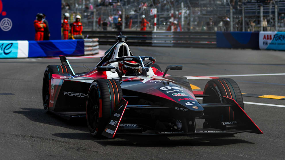 Amtierender WM-Sieger: Porsche-Pilot Pascal Wehrlein (30)