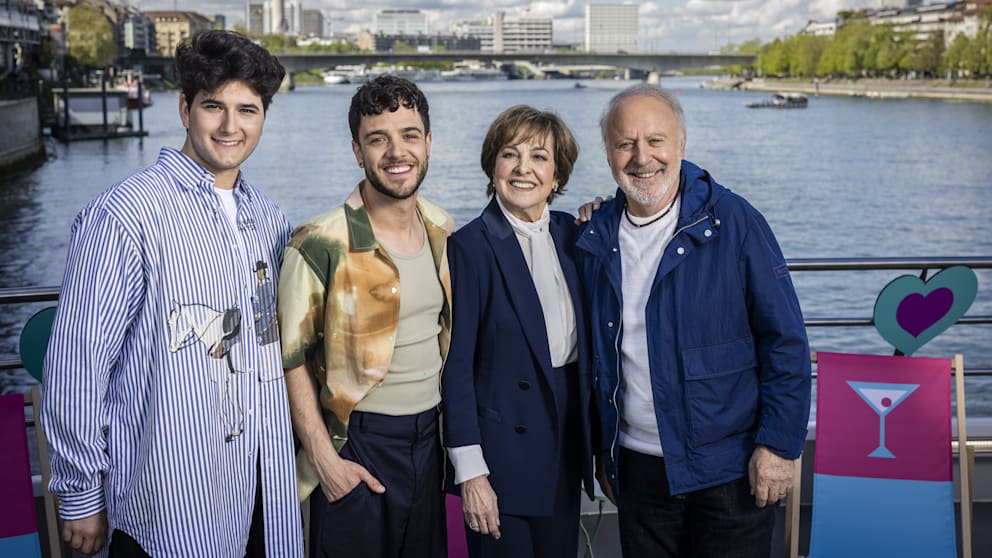 Sie treten als Intervall-Act „Swiss ESC Legacy“ auf (l.-r.): Gjon’s Tears, Luca Hänni, Paola Felix und Peter Reber (75)