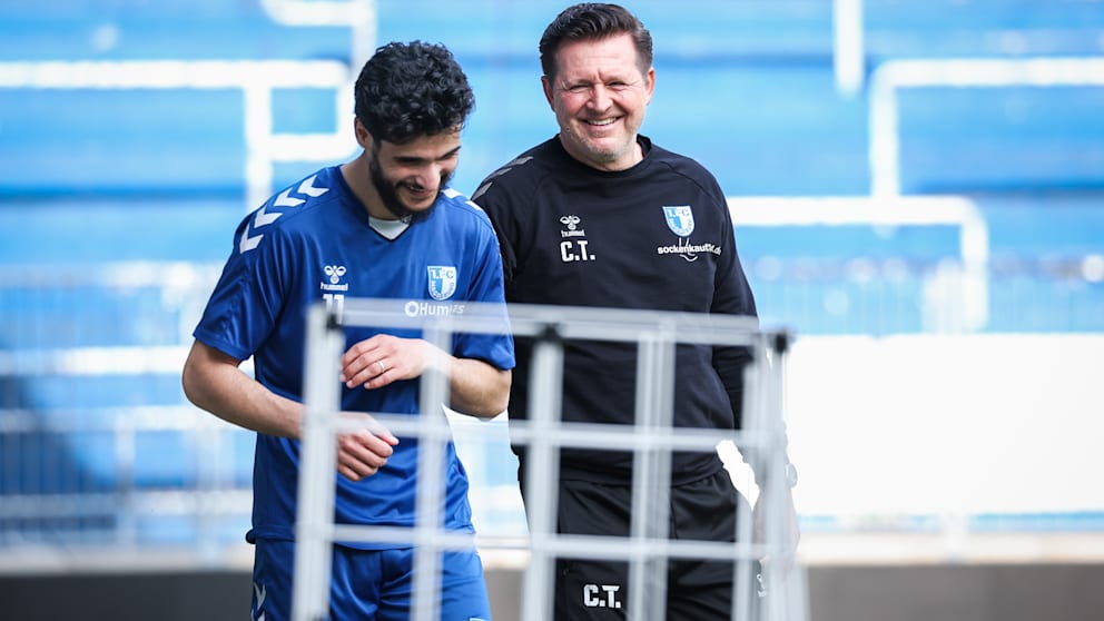 Christian Titz (r.) hielt große Stücke auf seinen Leistungsträger Mohammed El Hankouri (27, l.).