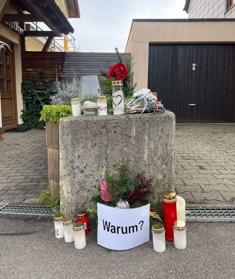 Der Jogger wurde auf dem Gehweg abgepasst und niedergestochen