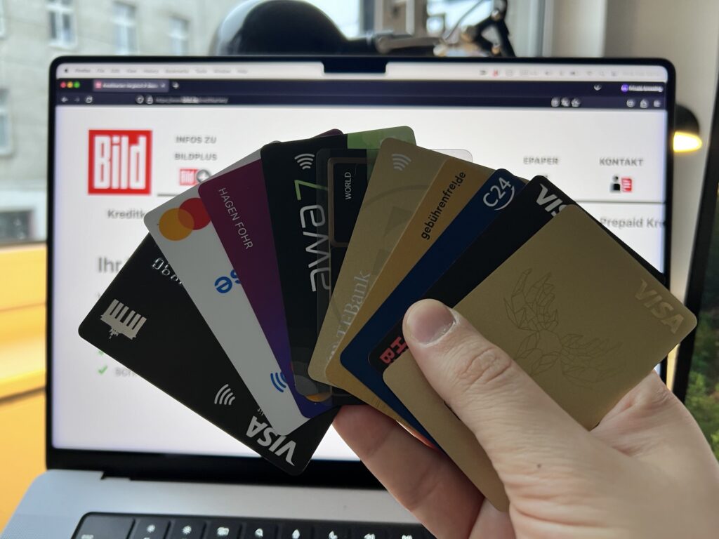 Kostenlose Kreditkarte Visa Mastercard im Vergleich & Test