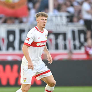 VfB Stuttgart: Ersatz steht schon parat - Bei Jeltsch wird’s eng