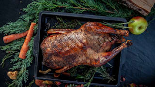 20 Euro pro Kilogramm: Gibt es zur teuren Weihnachtsgans eine Alternative?