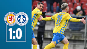 Ins untere Eck: Fans feiern diesen Braunschweig-Knaller