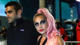 Lady Gaga: Pop-Star plaudert Verlobung mit Michael Polnsky aus
