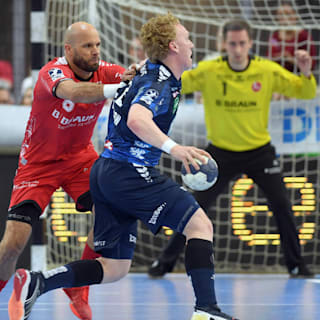 Topstar nur auf der Bank: Handball-Trainer flippt aus