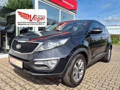 Kia Sportage 1.6 GDi FIFA World Cup Edition 2WD Navi Kamera PDC