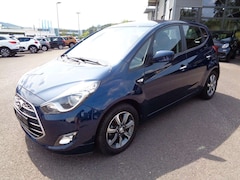 Hyundai iX20 1.6 Space blue