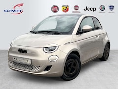 Fiat 500e Giorgio Armani Collector´s Edition