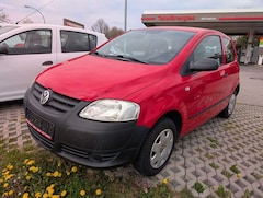Bild des Angebotes VW Fox Basis Klima Behördenfahrzeug DAB+ Servo TÜV