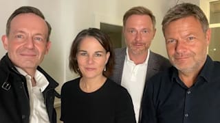 Ampel-Koalition: Volker Wissing verrät, wie es zum Kult-Selfie kam