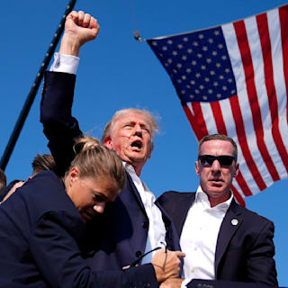 Politische Pulitzer-Motive: Warum wurde Trump-Heldenfoto ignoriert?