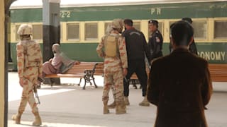 Pakistan: 30 Terroristen und 27 Soldaten sterben bei Geiselnahme