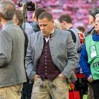 Die Lage der Liga : Die Bayern-Bosse verlieren ihr Gesicht, wenn ...