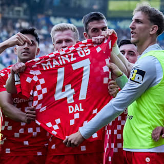 Mainz 05: Emotionaler Trikot-Jubel für schwer verletzten Jungstar