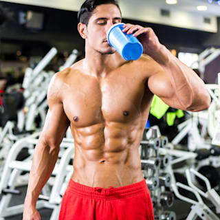 Fitnesstraining: Wie nötig sind Supplements beim Muskelaufbau?