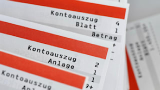 Banken erhöhen Gebühren: Verivox-Umfrage enthüllt Details