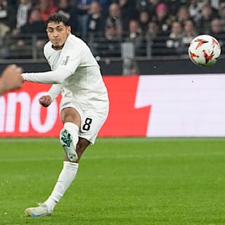 Eintracht Frankfurt: Chaïbi: Erst gelobt, dann Wechsel nach Straßburg?