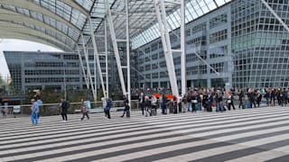 Nach Fiasko vom 3. Oktober Söder greift am Flughafen durch