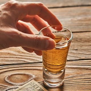 Einfacher Trick: So stoppen Sie das Verlangen nach Alkohol während einer Pause