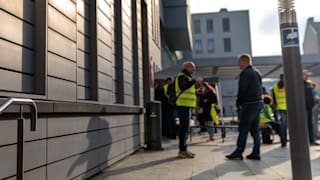 Tarifrunde öffentlicher Dienst: Entscheidung über Streik und Einigung