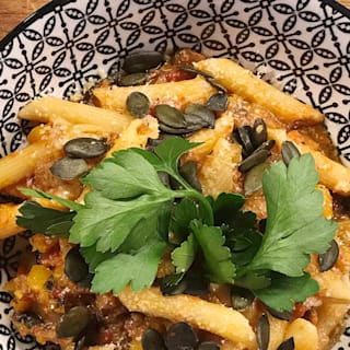 Lecker & vegetarisch: Penne mit Kürbis-Bolognese